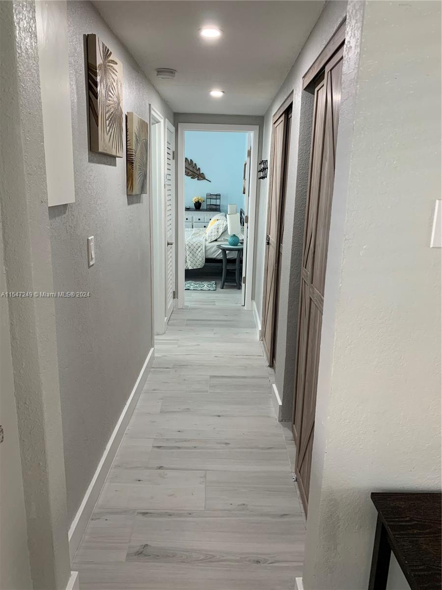 315 Van Buren St 206B, Hollywood, Florida 33019, 1 Bedroom Bedrooms, ,1 BathroomBathrooms,Residentiallease,For Rent,315 Van Buren St 206B,A11547249