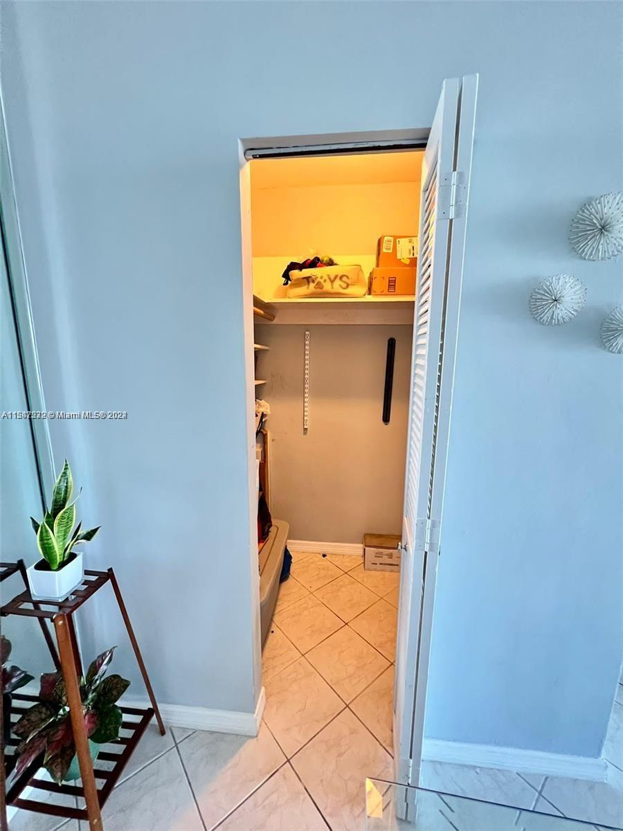 1865 79th St Cswy 8G, North Bay Village, Florida 33141, 1 Bedroom Bedrooms, ,1 BathroomBathrooms,Residentiallease,For Rent,1865 79th St Cswy 8G,A11547232