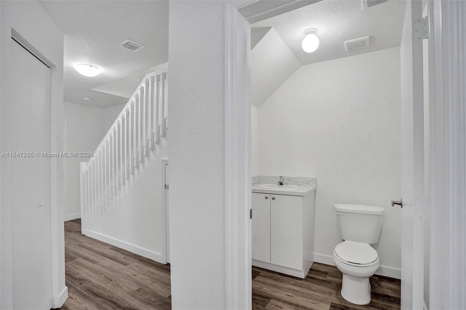 250 SW 3rd Ct 250, Florida City, Florida 33034, 2 Bedrooms Bedrooms, ,1 BathroomBathrooms,Residential,For Sale,250 SW 3rd Ct 250,A11547265