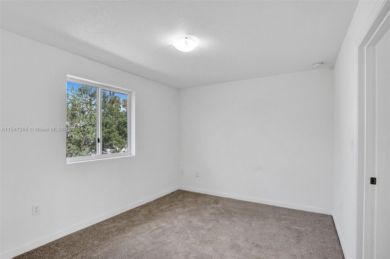 250 SW 3rd Ct 250, Florida City, Florida 33034, 2 Bedrooms Bedrooms, ,1 BathroomBathrooms,Residential,For Sale,250 SW 3rd Ct 250,A11547265