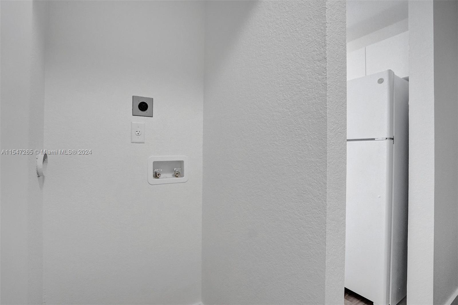 250 SW 3rd Ct 250, Florida City, Florida 33034, 2 Bedrooms Bedrooms, ,1 BathroomBathrooms,Residential,For Sale,250 SW 3rd Ct 250,A11547265