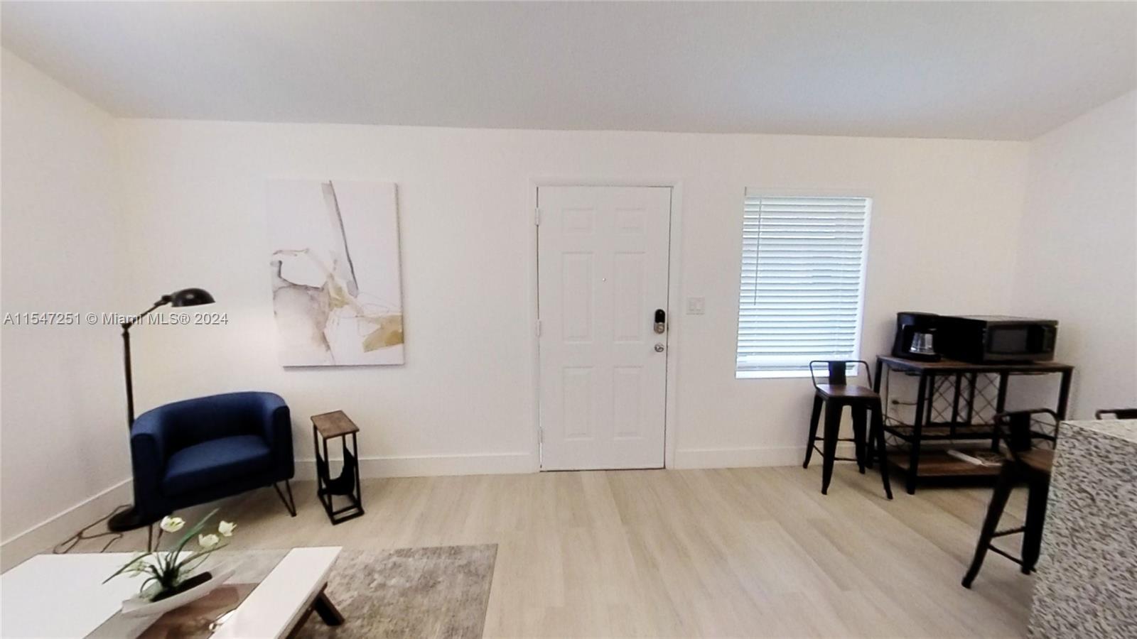 840 SW 7th St 848, Miami, Florida 33130, 1 Bedroom Bedrooms, ,1 BathroomBathrooms,Residentiallease,For Rent,840 SW 7th St 848,A11547251