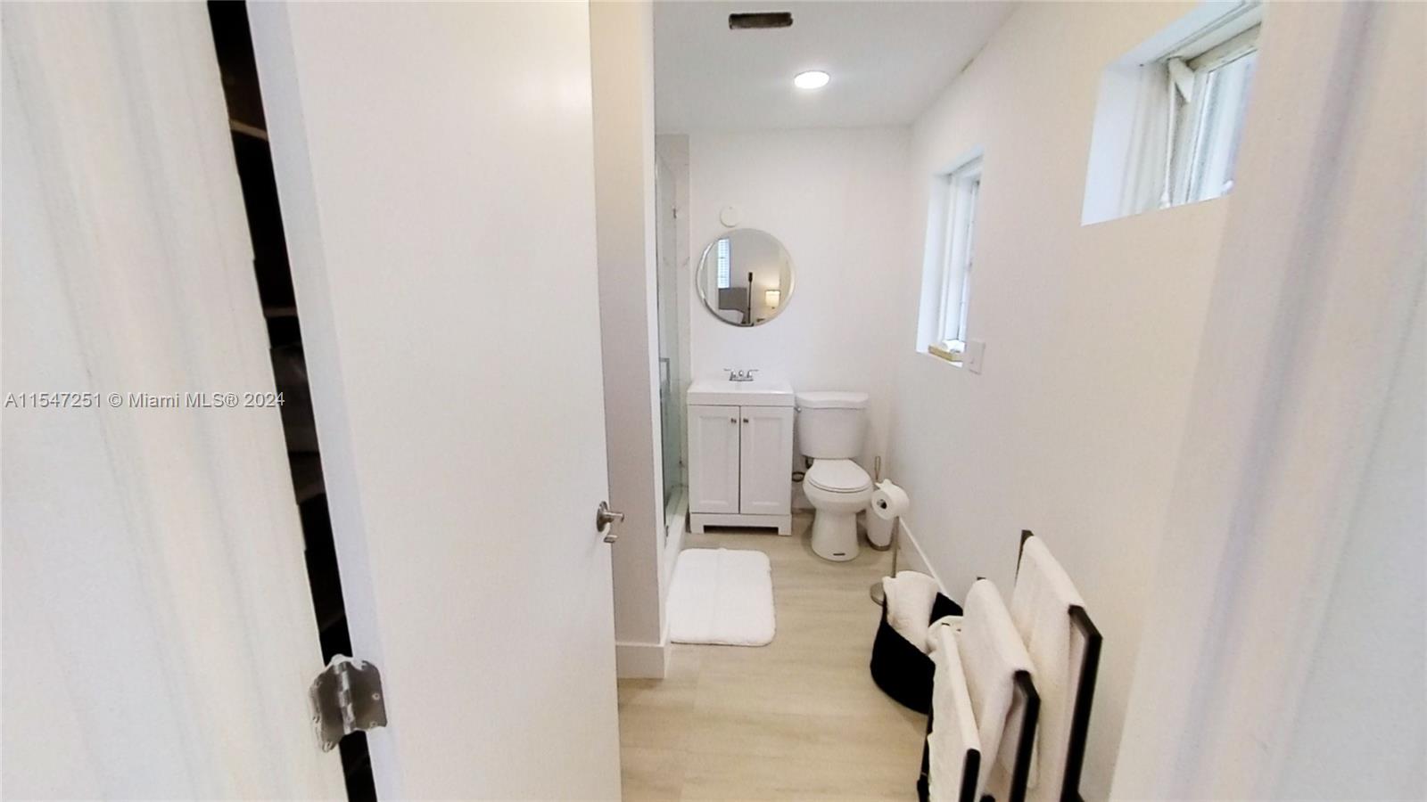 840 SW 7th St 848, Miami, Florida 33130, 1 Bedroom Bedrooms, ,1 BathroomBathrooms,Residentiallease,For Rent,840 SW 7th St 848,A11547251