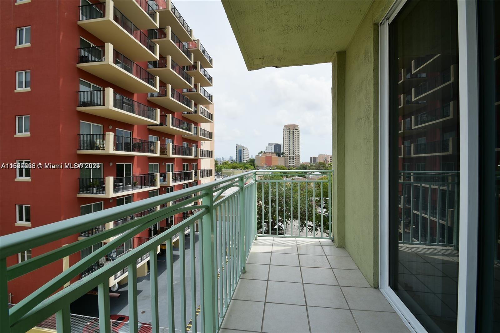 Miami, Florida 33145, 1 Bedroom Bedrooms, ,1 BathroomBathrooms,Residentiallease,For Rent,A11547225
