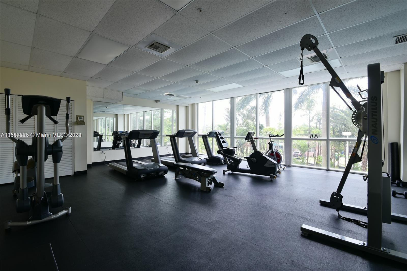 Miami, Florida 33145, 1 Bedroom Bedrooms, ,1 BathroomBathrooms,Residentiallease,For Rent,A11547225
