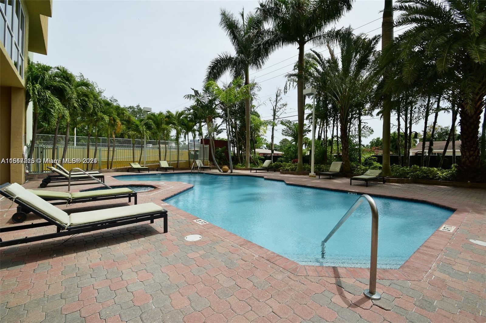 Miami, Florida 33145, 1 Bedroom Bedrooms, ,1 BathroomBathrooms,Residentiallease,For Rent,A11547225