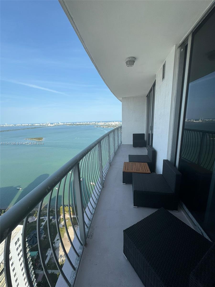 1750 N Bayshore Dr 5305, Miami, Florida 33132, 1 Bedroom Bedrooms, ,1 BathroomBathrooms,Residentiallease,For Rent,1750 N Bayshore Dr 5305,A11547285