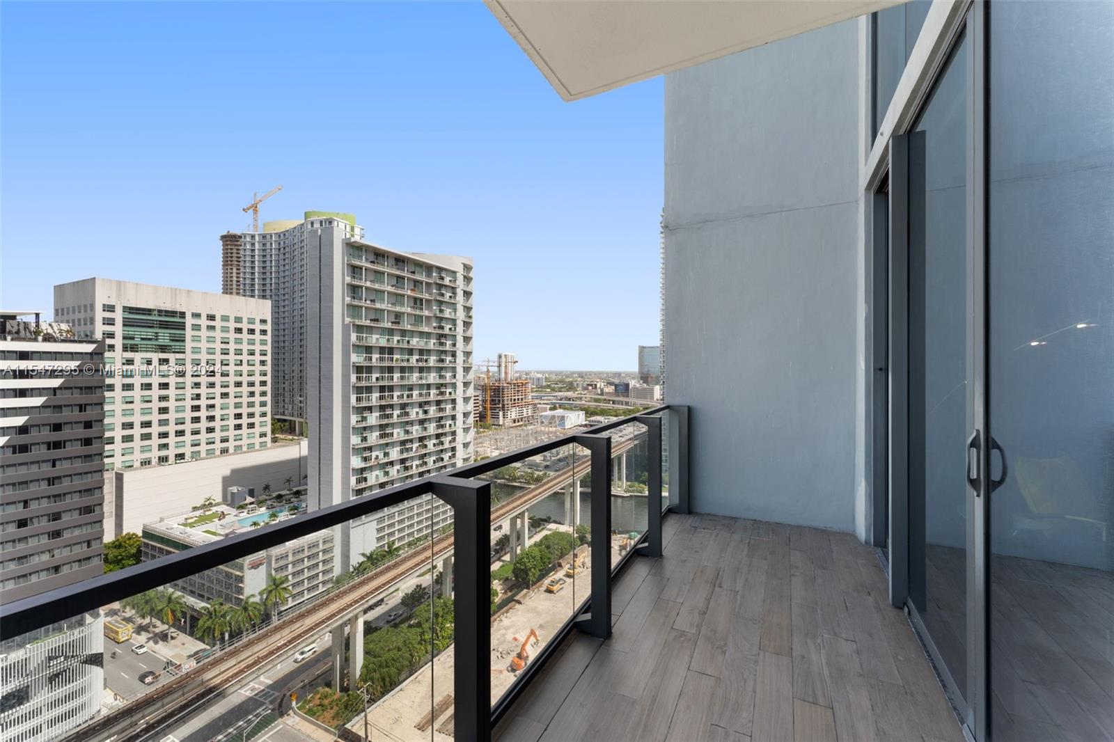 88 SW 7th St 1708, Miami, Florida 33130, 1 Bedroom Bedrooms, ,1 BathroomBathrooms,Residentiallease,For Rent,88 SW 7th St 1708,A11547295