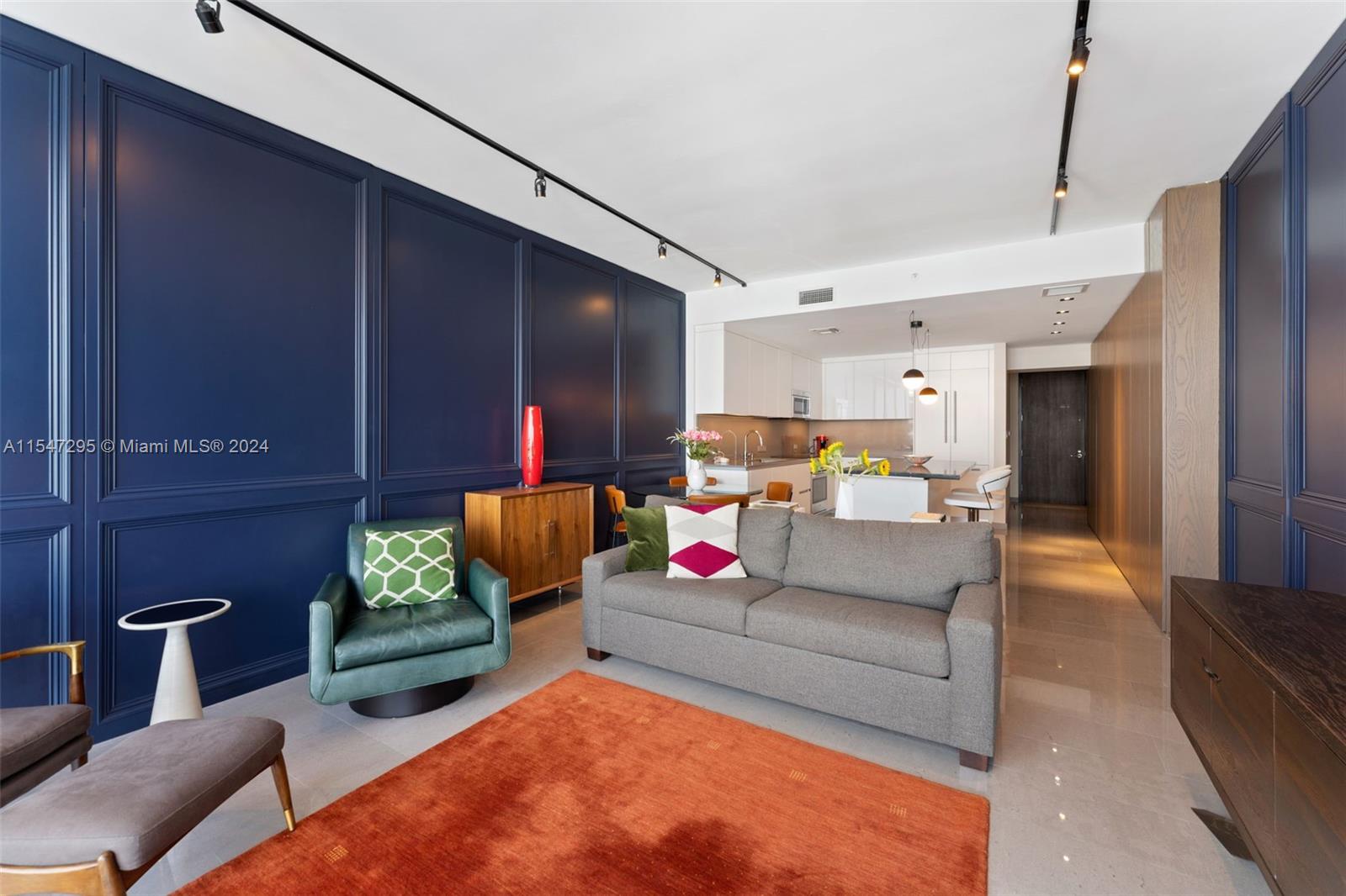 88 SW 7th St 1708, Miami, Florida 33130, 1 Bedroom Bedrooms, ,1 BathroomBathrooms,Residentiallease,For Rent,88 SW 7th St 1708,A11547295