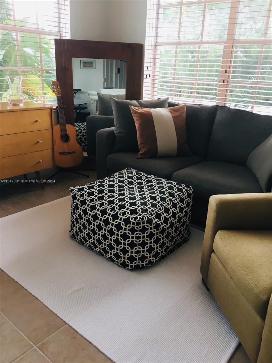 1523 West Ave 302, Miami Beach, Florida 33139, 1 Bedroom Bedrooms, ,1 BathroomBathrooms,Residential,For Sale,1523 West Ave 302,A11547301