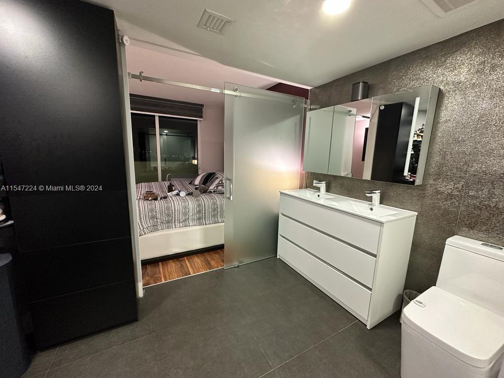 3000 Coral Way 1110, Miami, Florida 33145, 2 Bedrooms Bedrooms, ,2 BathroomsBathrooms,Residential,For Sale,3000 Coral Way 1110,A11547224