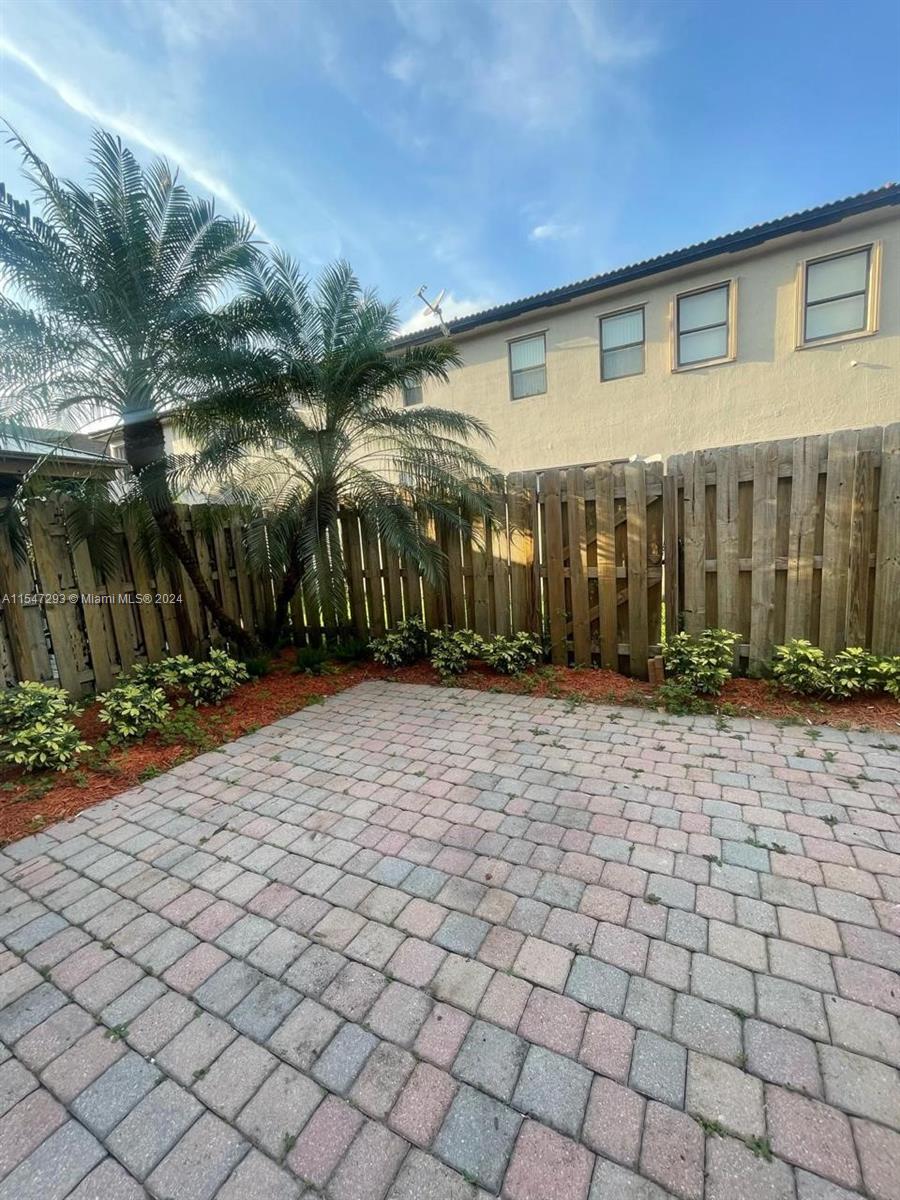 11243 SW 236th Ln, Homestead, Florida 33032, 4 Bedrooms Bedrooms, ,2 BathroomsBathrooms,Residential,For Sale,11243 SW 236th Ln,A11547293