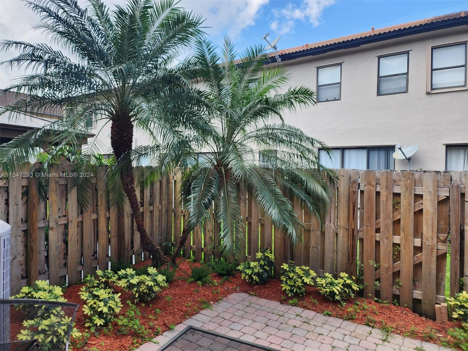 11243 SW 236th Ln, Homestead, Florida 33032, 4 Bedrooms Bedrooms, ,2 BathroomsBathrooms,Residential,For Sale,11243 SW 236th Ln,A11547293