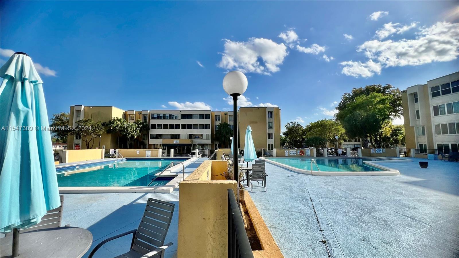 6901 SW 147th Ave 2E, Miami, Florida 33193, 3 Bedrooms Bedrooms, ,2 BathroomsBathrooms,Residential,For Sale,6901 SW 147th Ave 2E,A11547309