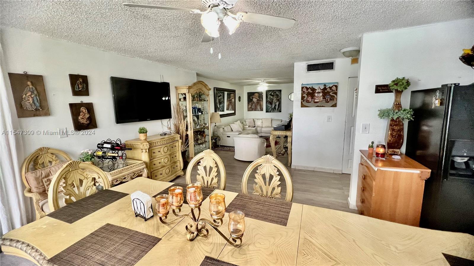 6901 SW 147th Ave 2E, Miami, Florida 33193, 3 Bedrooms Bedrooms, ,2 BathroomsBathrooms,Residential,For Sale,6901 SW 147th Ave 2E,A11547309