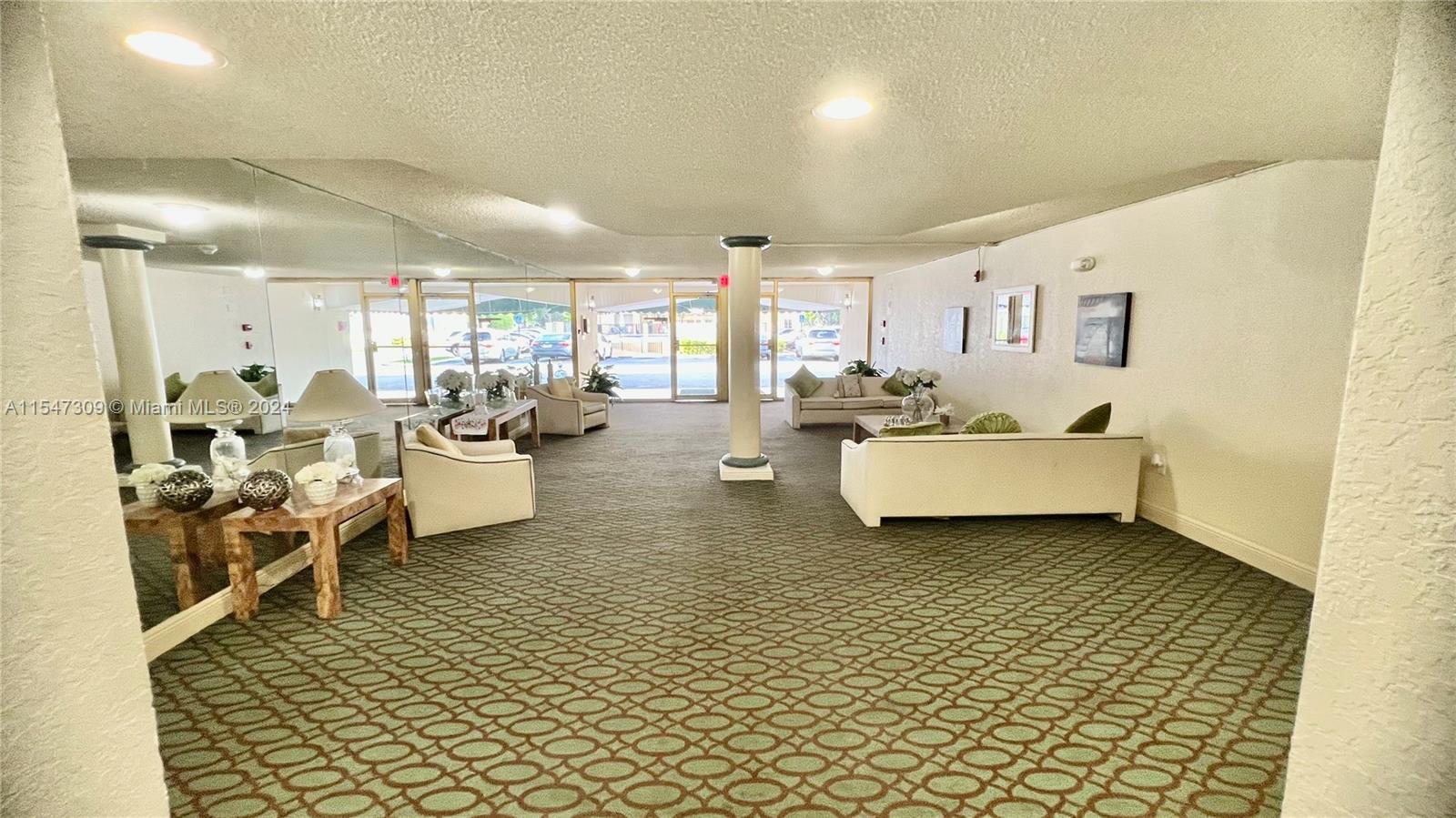 6901 SW 147th Ave 2E, Miami, Florida 33193, 3 Bedrooms Bedrooms, ,2 BathroomsBathrooms,Residential,For Sale,6901 SW 147th Ave 2E,A11547309