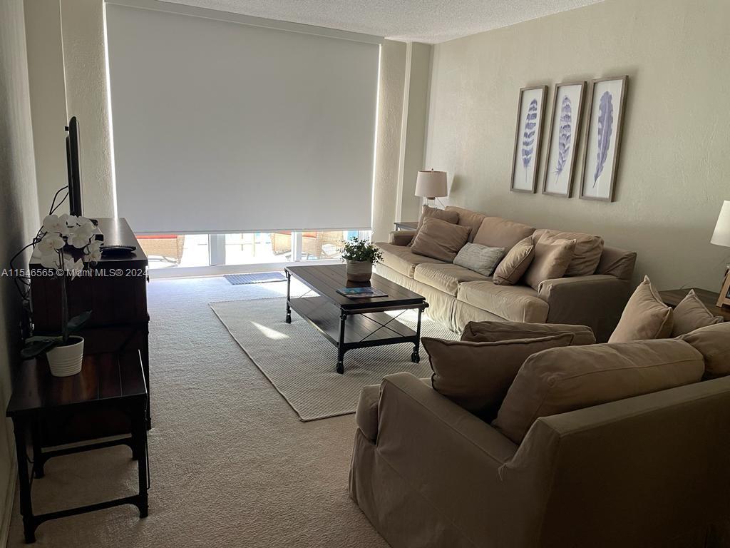 19370 Collins Ave, Sunny Isles Beach, FL, 33160 United States, 1 Bedroom Bedrooms, ,1 BathroomBathrooms,Residential,For Sale,Collins Ave,A11546565