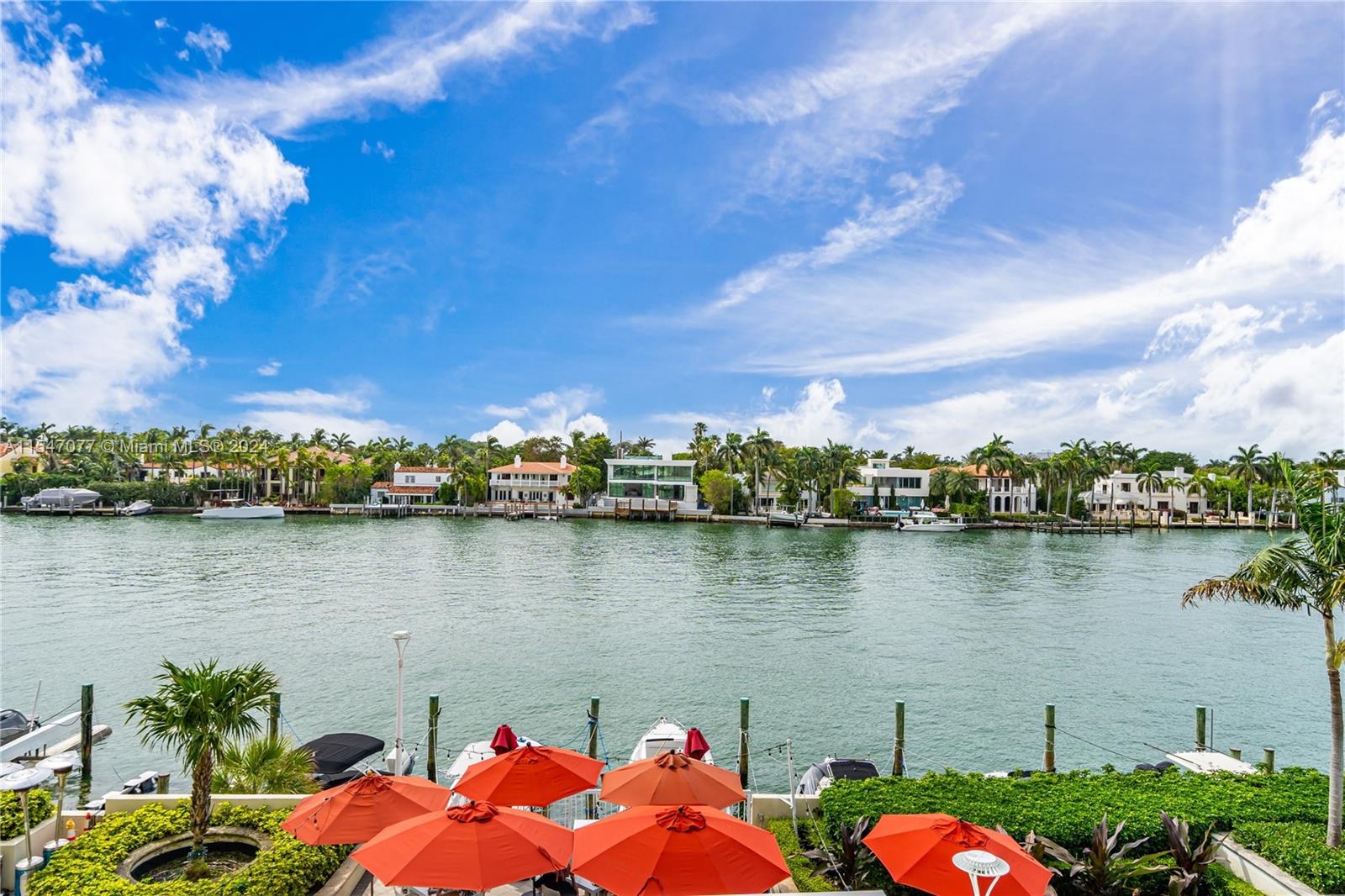 5600 Collins Ave 4S, Miami Beach, Florida 33140, 2 Bedrooms Bedrooms, ,2 BathroomsBathrooms,Residential,For Sale,5600 Collins Ave 4S,A11547077