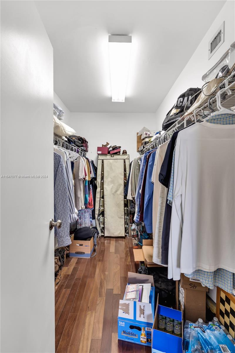 5600 Collins Ave 4S, Miami Beach, Florida 33140, 2 Bedrooms Bedrooms, ,2 BathroomsBathrooms,Residential,For Sale,5600 Collins Ave 4S,A11547077