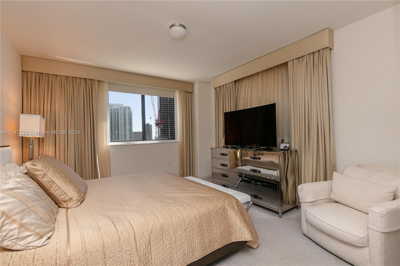 999 SW 1st Ave 2317, Miami, Florida 33131, 3 Bedrooms Bedrooms, ,2 BathroomsBathrooms,Residential,For Sale,999 SW 1st Ave 2317,A11547328