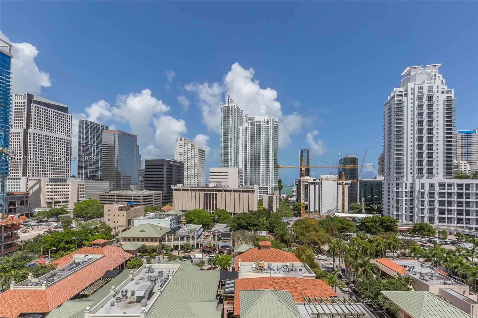 999 SW 1st Ave 2317, Miami, Florida 33131, 3 Bedrooms Bedrooms, ,2 BathroomsBathrooms,Residential,For Sale,999 SW 1st Ave 2317,A11547328