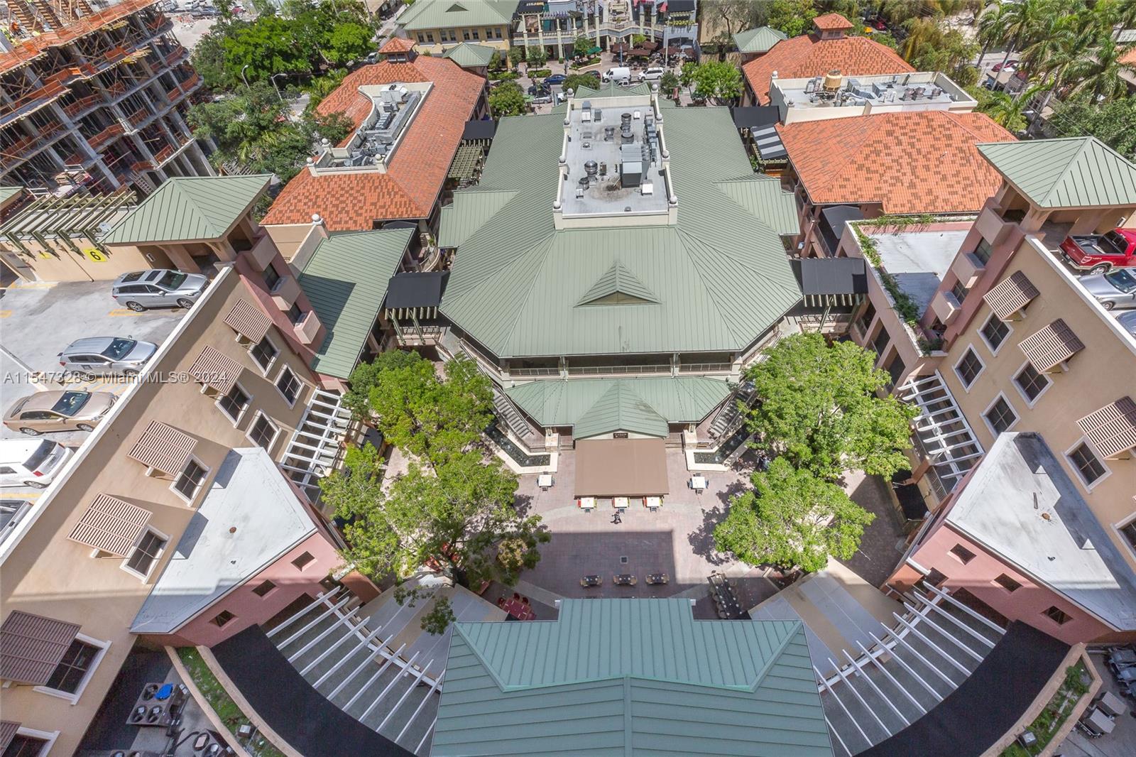 999 SW 1st Ave 2317, Miami, Florida 33131, 3 Bedrooms Bedrooms, ,2 BathroomsBathrooms,Residential,For Sale,999 SW 1st Ave 2317,A11547328