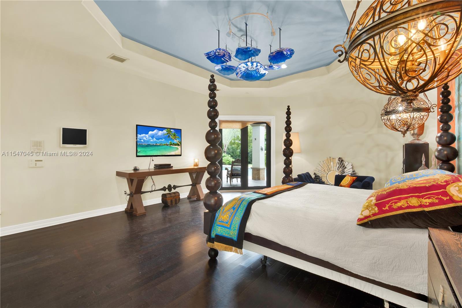 10651 67th Ct, Pinecrest, FL, 33156 United States, 5 Bedrooms Bedrooms, ,4 BathroomsBathrooms,Residential,For Sale,67th Ct,A11547045