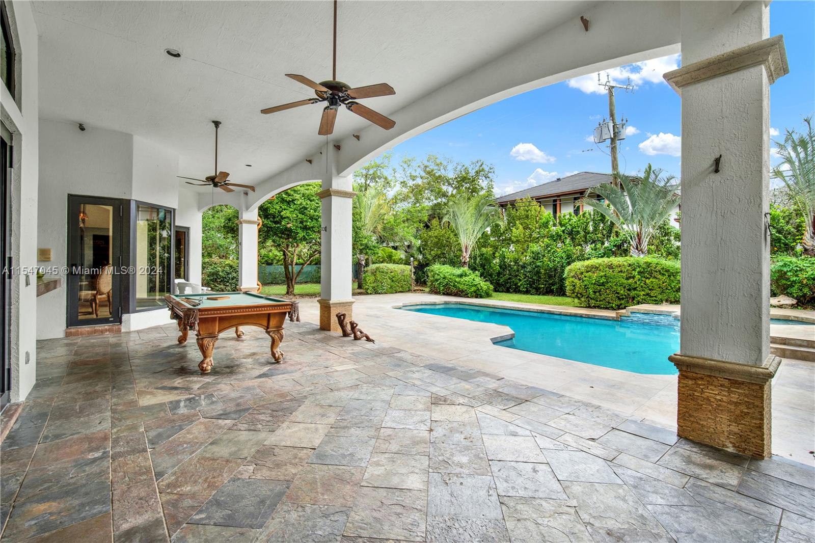 10651 67th Ct, Pinecrest, FL, 33156 United States, 5 Bedrooms Bedrooms, ,4 BathroomsBathrooms,Residential,For Sale,67th Ct,A11547045