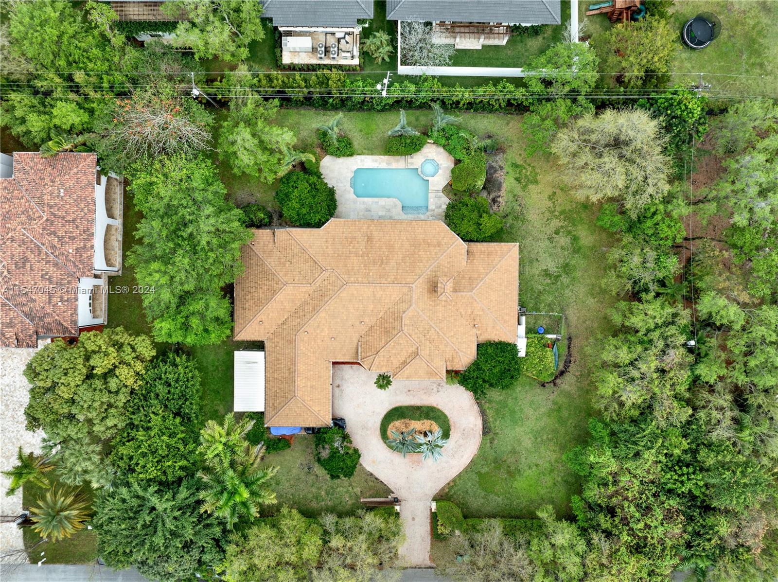 10651 67th Ct, Pinecrest, FL, 33156 United States, 5 Bedrooms Bedrooms, ,4 BathroomsBathrooms,Residential,For Sale,67th Ct,A11547045