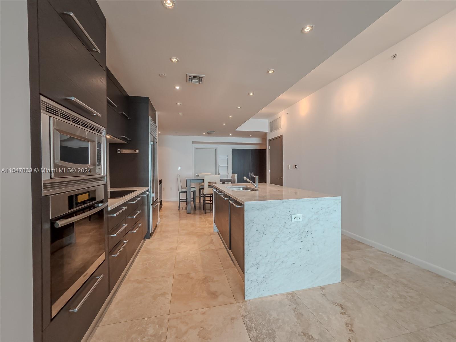 900 Biscayne Blvd 5108, Miami, Florida 33132, 2 Bedrooms Bedrooms, 6 Rooms Rooms,3 BathroomsBathrooms,Residential,For Sale,900 Biscayne Blvd 5108,A11547033