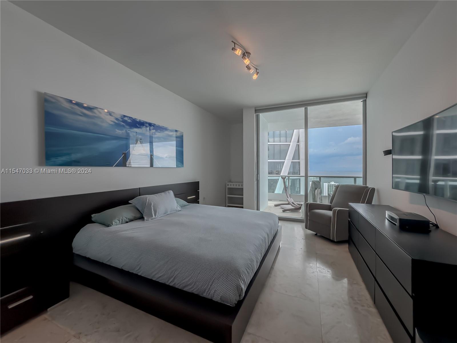 900 Biscayne Blvd 5108, Miami, Florida 33132, 2 Bedrooms Bedrooms, 6 Rooms Rooms,3 BathroomsBathrooms,Residential,For Sale,900 Biscayne Blvd 5108,A11547033