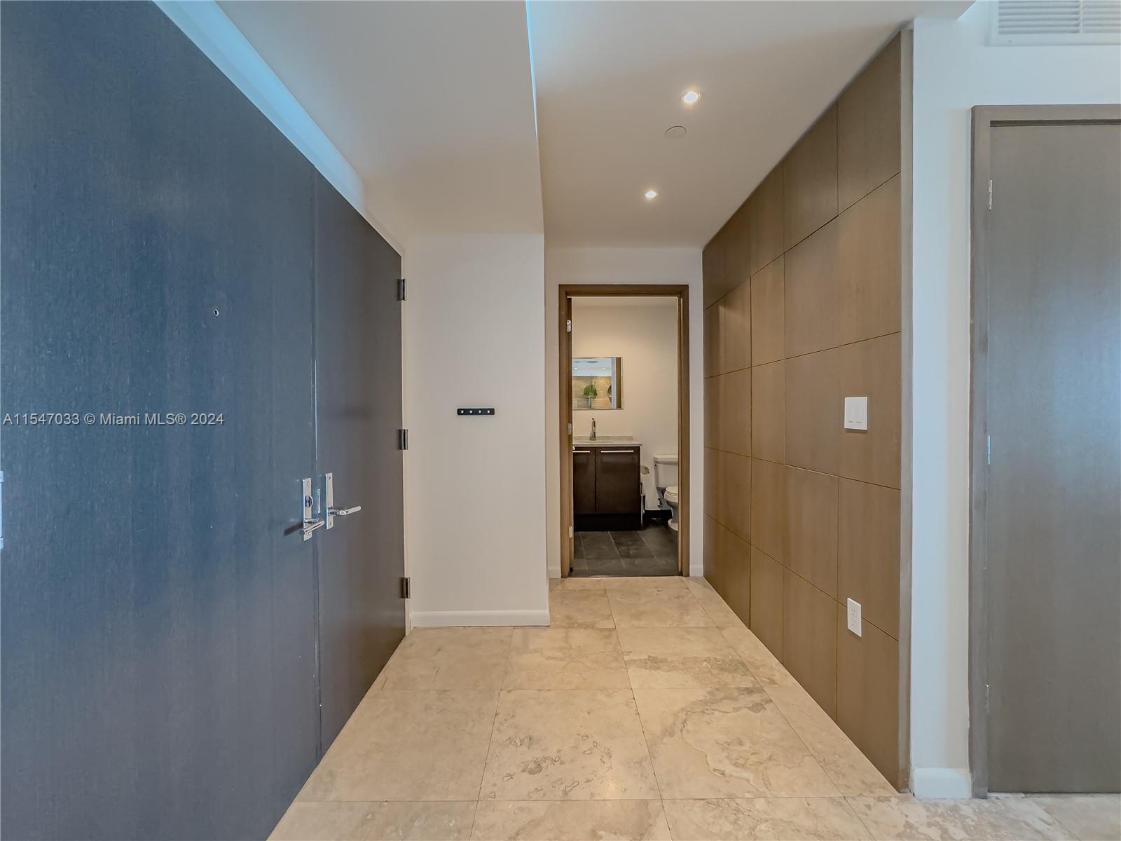 900 Biscayne Blvd 5108, Miami, Florida 33132, 2 Bedrooms Bedrooms, 6 Rooms Rooms,3 BathroomsBathrooms,Residential,For Sale,900 Biscayne Blvd 5108,A11547033