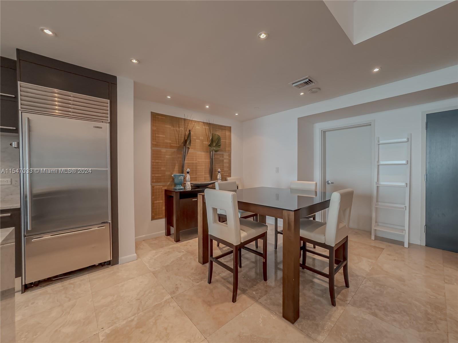 900 Biscayne Blvd 5108, Miami, Florida 33132, 2 Bedrooms Bedrooms, 6 Rooms Rooms,3 BathroomsBathrooms,Residential,For Sale,900 Biscayne Blvd 5108,A11547033