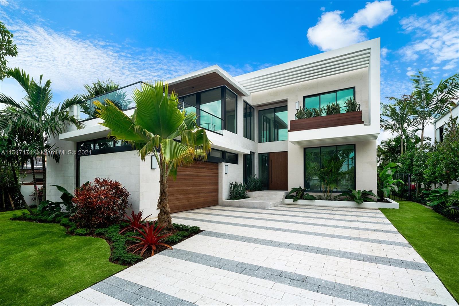1800 Daytonia Rd, Miami Beach, FL, 33141 United States, 7 Bedrooms Bedrooms, ,7 BathroomsBathrooms,Residential,For Sale,Daytonia Rd,A11547171