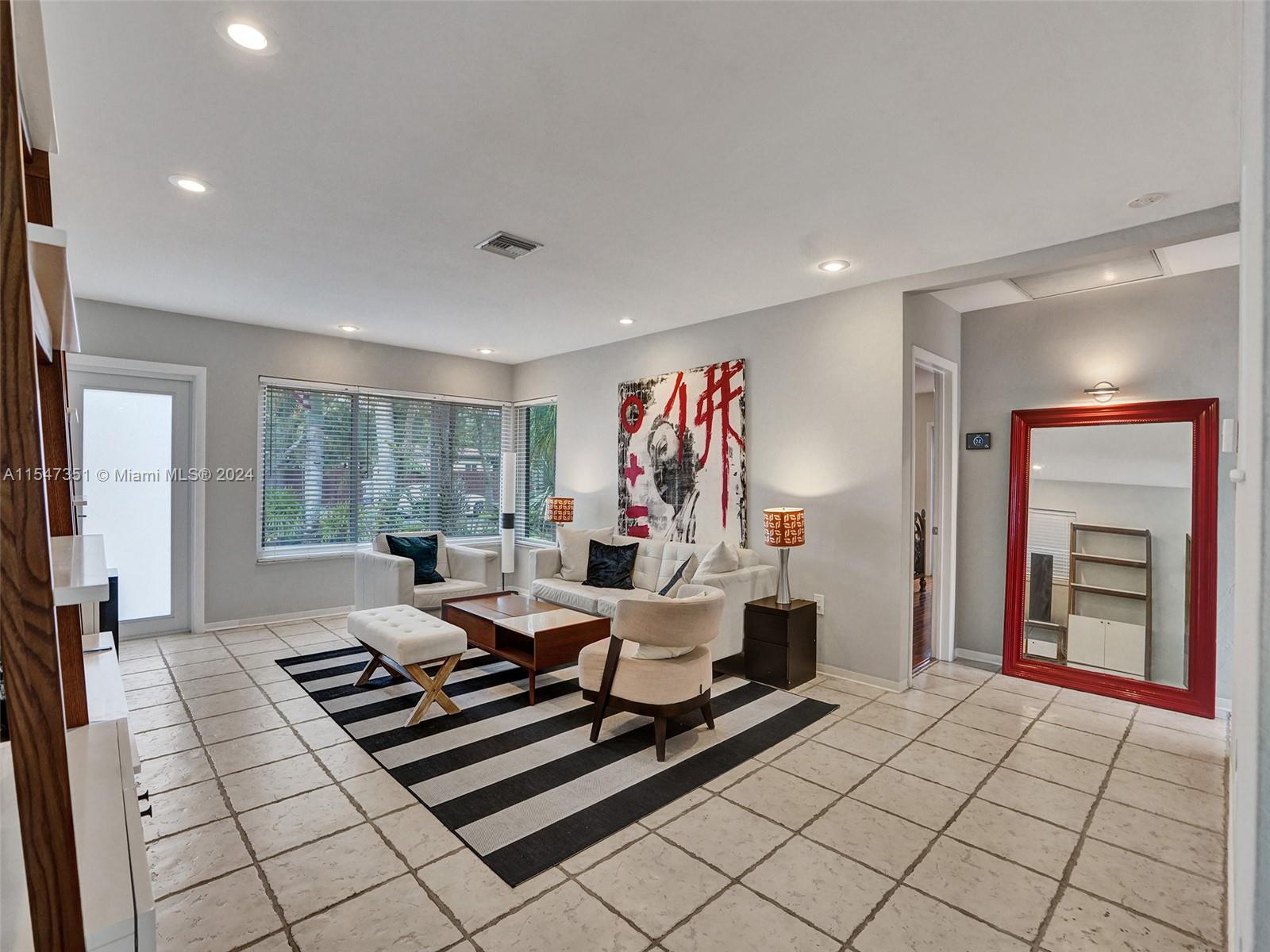 1806 20th St, Fort Lauderdale, FL, 33305 United States, 2 Bedrooms Bedrooms, ,2 BathroomsBathrooms,Residential,For Sale,20th St,A11547351