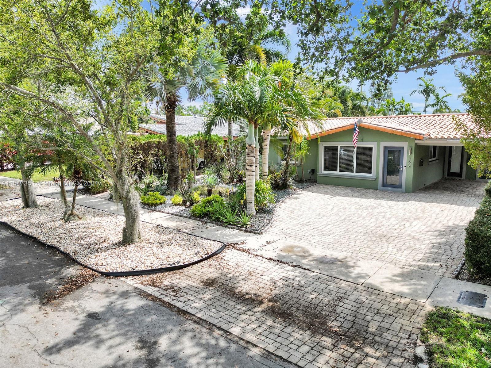 1806 20th St, Fort Lauderdale, FL, 33305 United States, 2 Bedrooms Bedrooms, ,2 BathroomsBathrooms,Residential,For Sale,20th St,A11547351