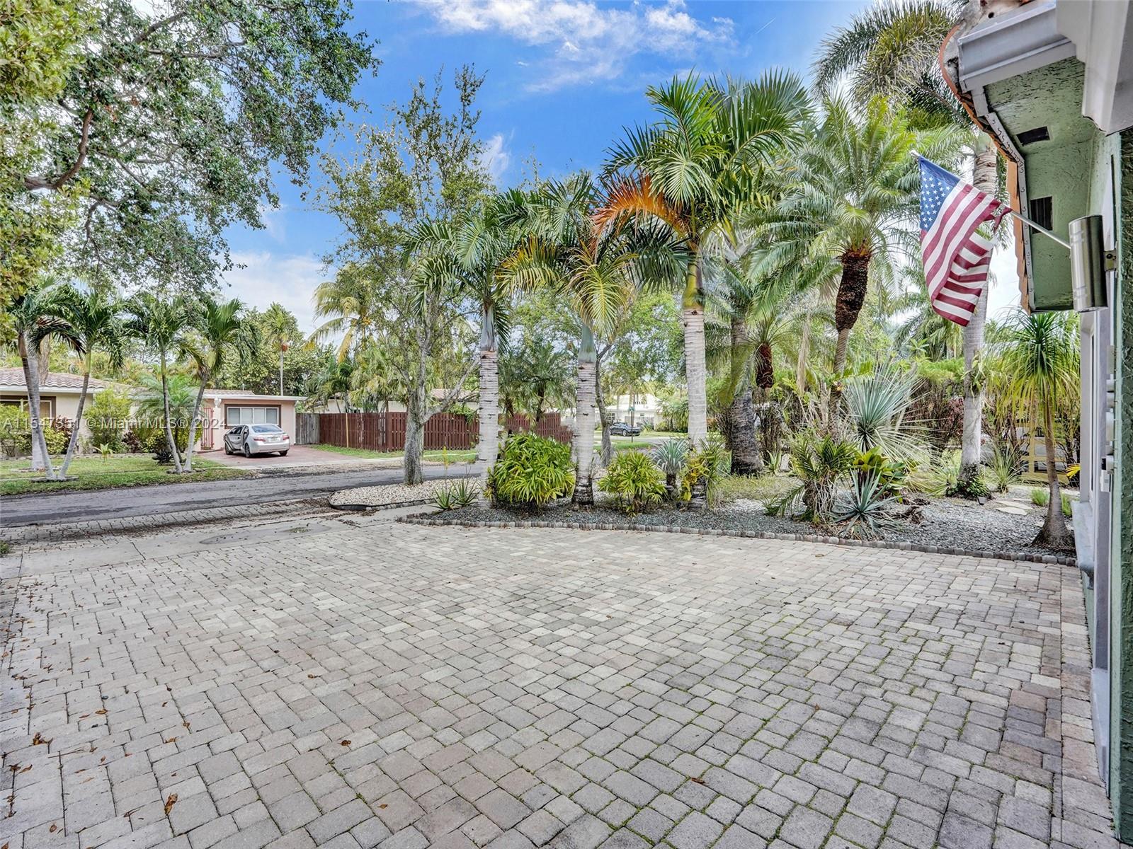 1806 20th St, Fort Lauderdale, FL, 33305 United States, 2 Bedrooms Bedrooms, ,2 BathroomsBathrooms,Residential,For Sale,20th St,A11547351