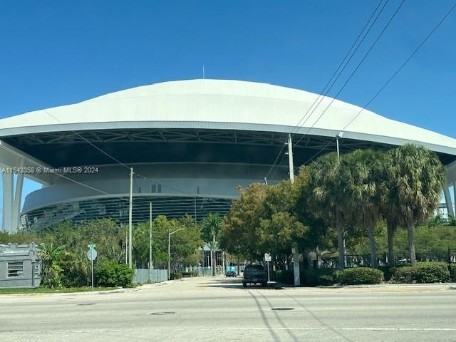 1829 NW 5 St, Miami, Florida 33125, 2 Bedrooms Bedrooms, ,2 BathroomsBathrooms,Residential,For Sale,1829 NW 5 St,A11543358