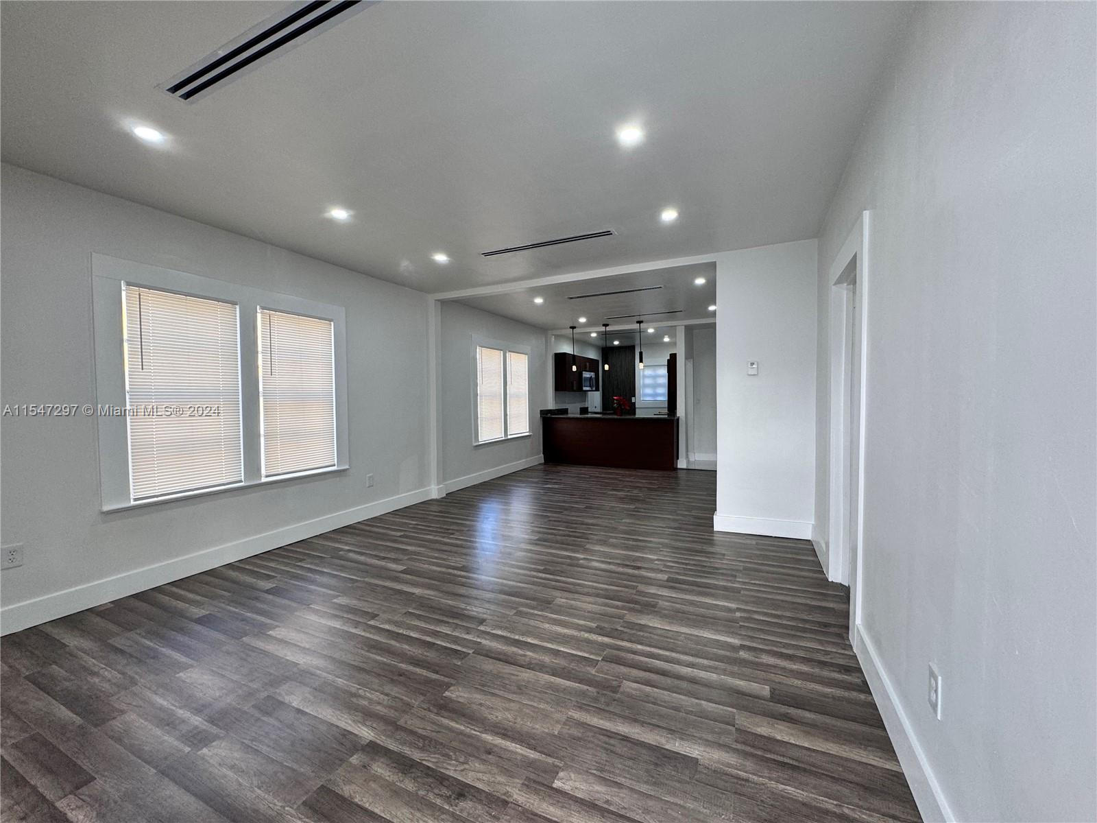 327 NW 23rd Ct, Miami, Florida 33125, 3 Bedrooms Bedrooms, ,1 BathroomBathrooms,Residential,For Sale,327 NW 23rd Ct,A11547297