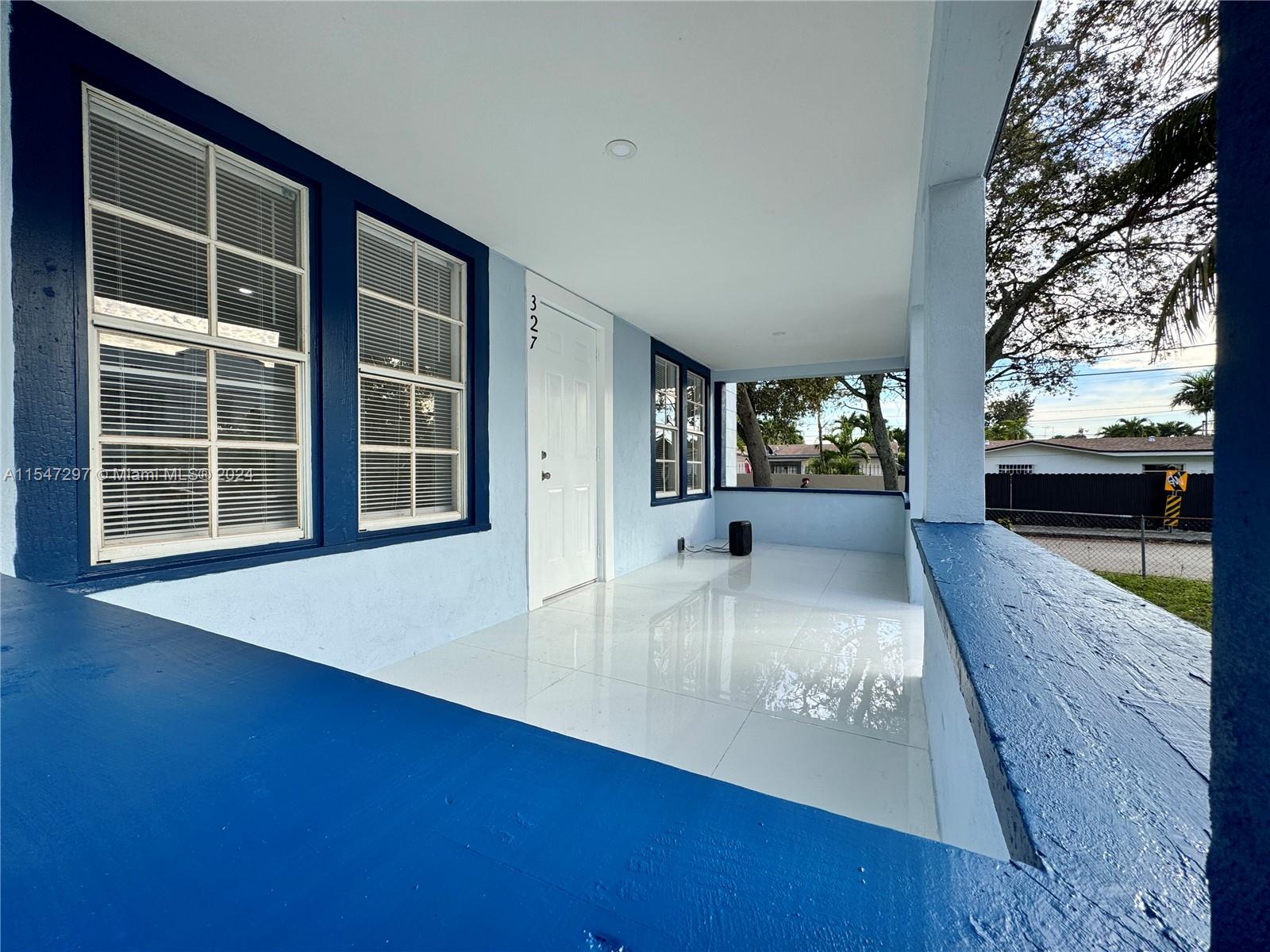 327 NW 23rd Ct, Miami, Florida 33125, 3 Bedrooms Bedrooms, ,1 BathroomBathrooms,Residential,For Sale,327 NW 23rd Ct,A11547297