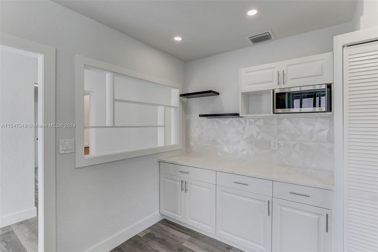 341 30th Ter, Fort Lauderdale, FL, 33312 United States, 3 Bedrooms Bedrooms, ,2 BathroomsBathrooms,Residential,For Sale,30th Ter,A11547319