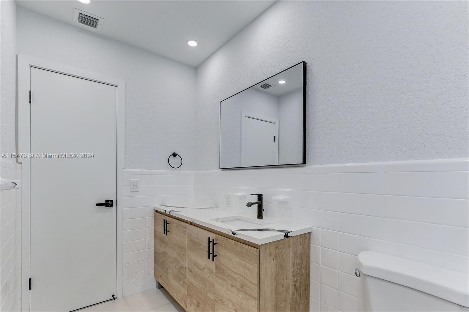 341 30th Ter, Fort Lauderdale, FL, 33312 United States, 3 Bedrooms Bedrooms, ,2 BathroomsBathrooms,Residential,For Sale,30th Ter,A11547319