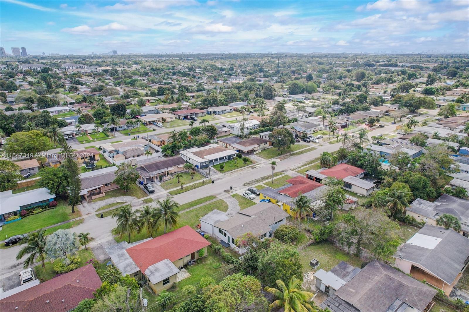 341 30th Ter, Fort Lauderdale, FL, 33312 United States, 3 Bedrooms Bedrooms, ,2 BathroomsBathrooms,Residential,For Sale,30th Ter,A11547319