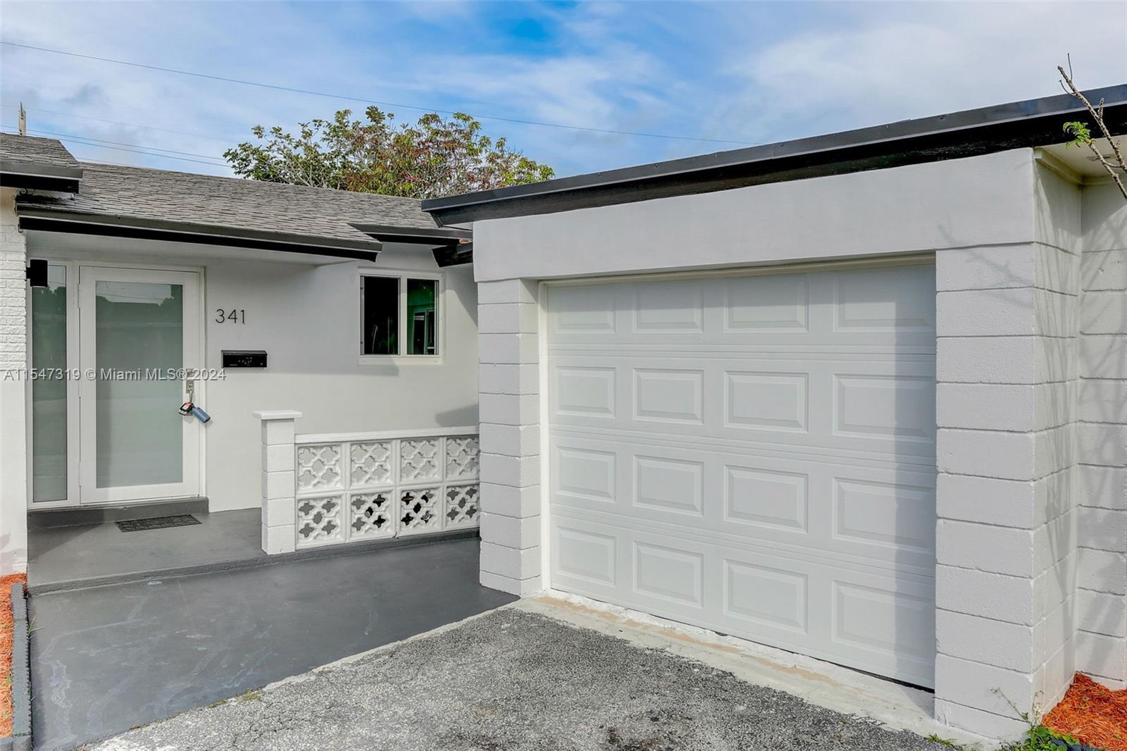 341 30th Ter, Fort Lauderdale, FL, 33312 United States, 3 Bedrooms Bedrooms, ,2 BathroomsBathrooms,Residential,For Sale,30th Ter,A11547319