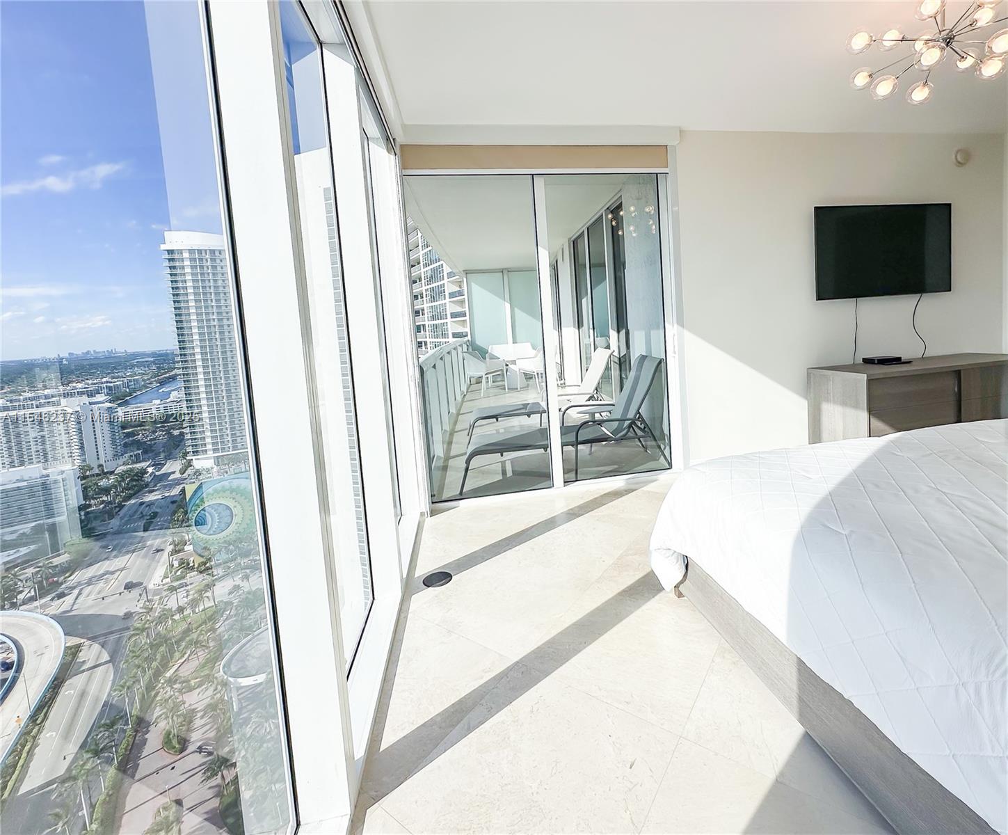 1850 S Ocean Dr 3308, Hallandale Beach, Florida 33009, 4 Bedrooms Bedrooms, ,3 BathroomsBathrooms,Residentiallease,For Rent,1850 S Ocean Dr 3308,A11546237