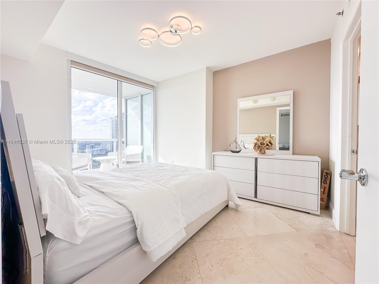 1850 S Ocean Dr 3308, Hallandale Beach, Florida 33009, 4 Bedrooms Bedrooms, ,3 BathroomsBathrooms,Residentiallease,For Rent,1850 S Ocean Dr 3308,A11546237