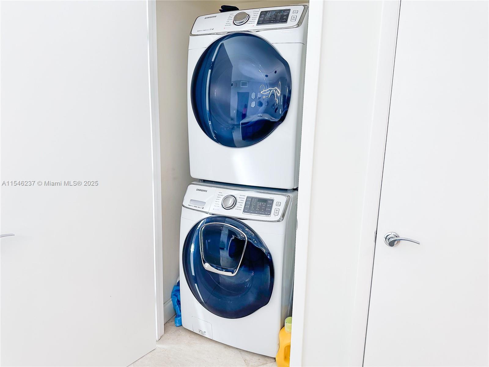 1850 S Ocean Dr 3308, Hallandale Beach, Florida 33009, 4 Bedrooms Bedrooms, ,3 BathroomsBathrooms,Residentiallease,For Rent,1850 S Ocean Dr 3308,A11546237