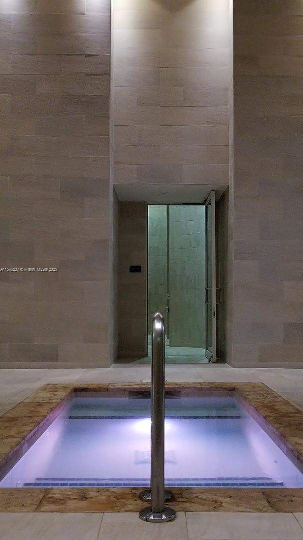 1850 S Ocean Dr 3308, Hallandale Beach, Florida 33009, 4 Bedrooms Bedrooms, ,3 BathroomsBathrooms,Residentiallease,For Rent,1850 S Ocean Dr 3308,A11546237