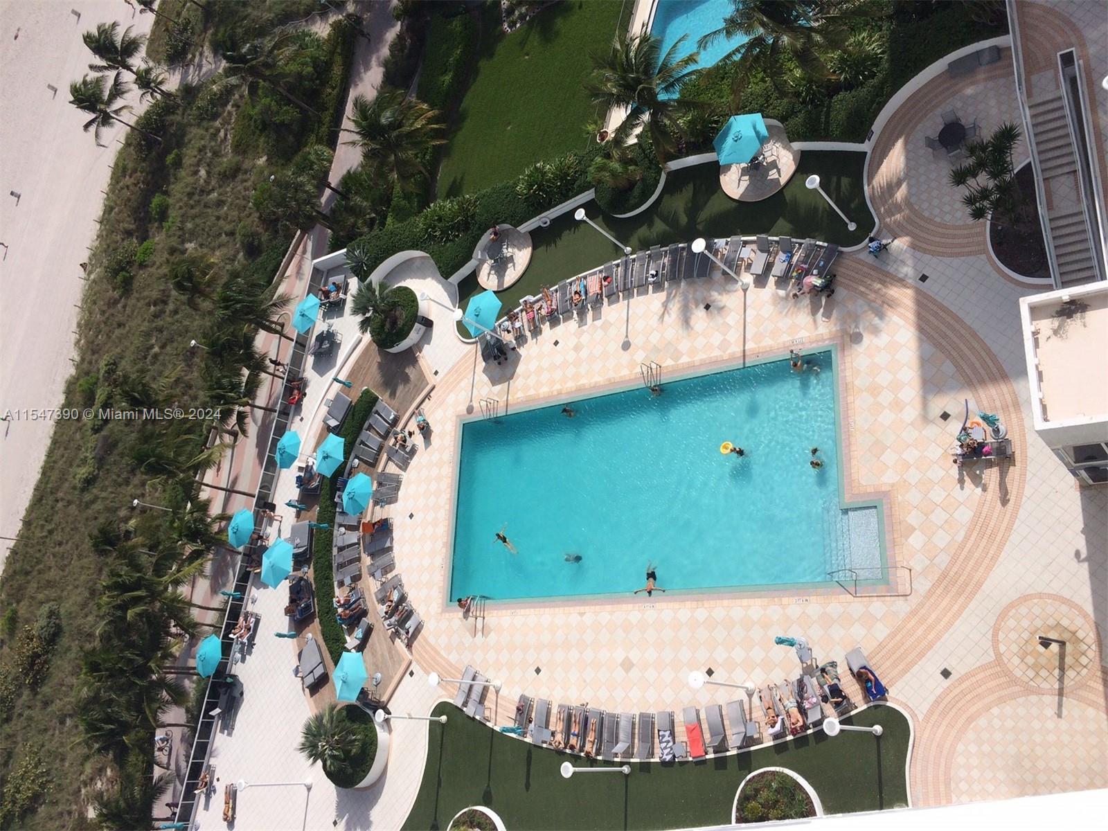 100 Lincoln Rd 1126, Miami Beach, Florida 33139, 1 Bedroom Bedrooms, ,1 BathroomBathrooms,Residential,For Sale,100 Lincoln Rd 1126,A11547390