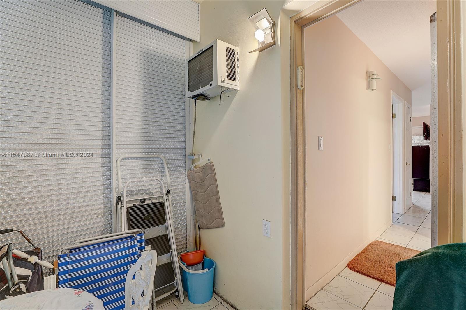 16801 NE 13th Ave 108, Miami, Florida 33162, 1 Bedroom Bedrooms, ,1 BathroomBathrooms,Residential,For Sale,16801 NE 13th Ave 108,A11547387
